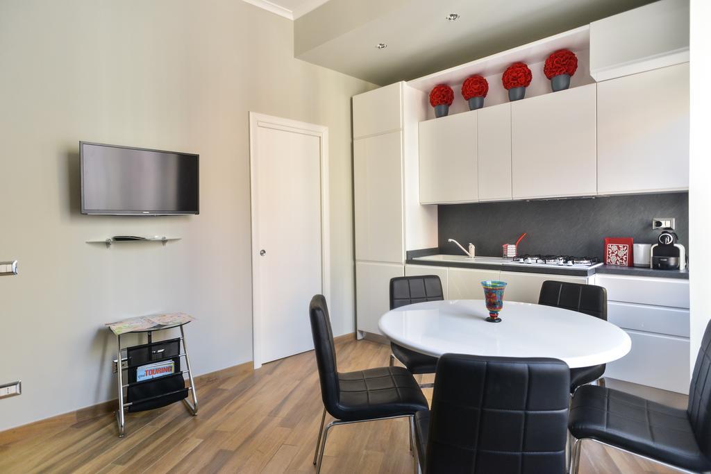Lata Luxury Rom
