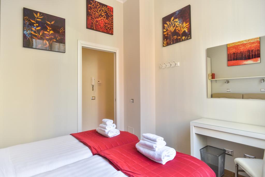 Lata Luxury Rom